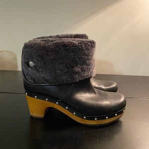 Ugg clog boots